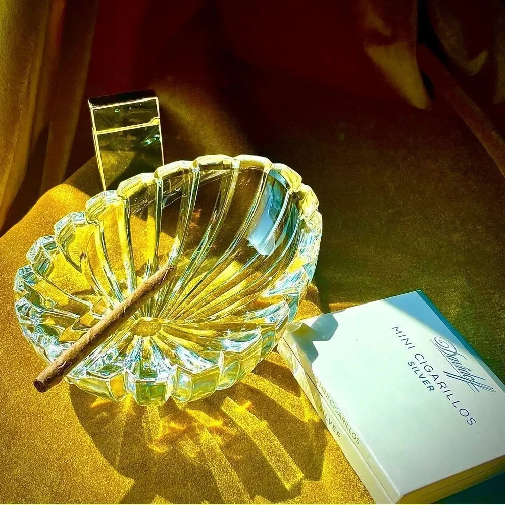 ♥️ Cigar Ashtray, Thick Heavy Clear Crystal Deep Cigar or pipe Ashtray - Picture 11 of 13